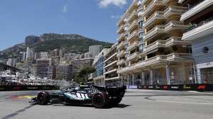 epa13020076 Mercedes driver Andrea Kimi Antonelli of Italy in action during the third practice session for the Formula One Grand Prix of Monaco in Monaco, 06 June 2026. The 2026 Formula 1 Grand Prix of Monaco takes place on 07 June at the Circuit de Monaco racetrack.  EPA/SEBASTIEN NOGIER