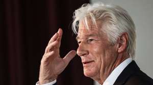 epa13015548 US actor Richard Gere presents the 'Joint Initiative on Migration' project in Berlin, Germany, 04 June 2026. This new project aims to reshape migration policy debates and to examine migration’s impact across Europe and Africa.  EPA/FILIP SINGER
