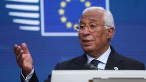 epa12200059 European Council President Antonio Costa attends a press conference during the EU leaders' Summit in Brussels, Belgium, 26 June 2025.  EPA/OLIVIER HOSLET