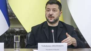 epa13323997 Ukraine's President Volodymyr Zelensky speaks during a joint press conference with Finnish Prime Minister Petteri Orpo (not pictured) at the Mariinskyi Palace in Kyiv, Ukraine, 22 October 2026. Petteri Orpo arrived in Kyiv to meet with top Ukrainian officials and take part in the Ukraine-Finland business forum, amid the ongoing Russian invasion.  EPA/SERGEY DOLZHENKO