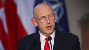 epa11494628 British Secretary of State for Defence John Healey attends a press conference after his meeting with Polish Defence Minister Wladyslaw Kosiniak-Kamysz at the Defence Ministry headquarters in Warsaw, Poland, 24 July 2024.  EPA/ALBERT ZAWADA POLAND OUT