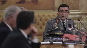 O presidente do Conselho de Administração do SIRESP entre 2022 e 2024, e agora novamente indicado para o cargo, brigadeiro-general Paulo Viegas Nunes, durante a sua audição na Comissão de Assuntos Constitucionais, Direitos, Liberdades e Garantias, na Assembleia da República, em 11 de junho de 2026. ANTÓNIO COTRIM/LUSA