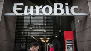 epa08159902 Exterior view of an entrance of the EuroBic bank headquarters in Lisbon, Portugal, 24 January 2020. The Angolan Attorney General announced that businesswoman Isabel dos Santos had been set up on charges of alleged mismanagement and embezzlement of funds. Isabel dos Santos has a 42.5 percent stake in the EuroBic bank.  EPA/MARIO CRUZ