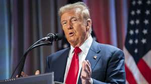 epa11718825 US President-elect Donald Trump speaks during a meeting with House Republicans at the Hyatt Regency hotel in Washington, DC, USA, 13 November 2024.  EPA/ALLISON ROBBERT / POOL