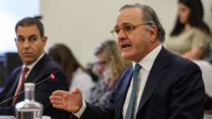 O antigo ministro da Economia, António Pires de Lima, intervém na comissão Parlamentar de Inquérito à Tutela Política da Gestão da TAP, na Assembleia da República em Lisboa, 07 de junho de 2023 de 2023. MIGUEL A. LOPES/LUSA