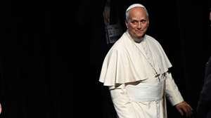 epa13268375 Pope Leo XIV attends the meeting titled 'At the Roots of Europe for Peace and Unity', at the Robert Schuman Conference Centre, Metz, France, 28 September 2026. The Pontiff arrived in Metz on the last day of his four-day visit to France.  EPA/MAURIZIO BRAMBATTI