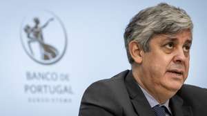 O governador do Banco de Portugal, Mário Centeno, durante a apresentação do Relatório de Estabilidade Financeira, no Banco de Portugal, em Lisboa, 17 de dezembro de 2020. JOSÉ SENA GOULÃO/LUSA