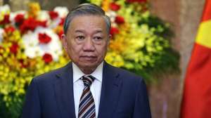 epa11514380 Vietnam’s President To Lam wait for arrival of Hong Kong Chief Executive John Lee Ka-Chiu (not pictured) at the Presidential Palace in Hanoi, Vietnam, 01 August 2024. Lee is on an official visit to Vietnam from 31 July to 01 August 2024.  EPA/LUONG THAI LINH