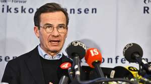 epa12642674 Swedish Prime Minister Ulf Kristersson speaks during a press conference at the 'Folk och Forsvar' (Society and defence) Annual National Conference at Hogfjallshotellet in Salen, Sweden, 11 January 2026.  EPA/HENRIK MONTGOMERY SWEDEN OUT
