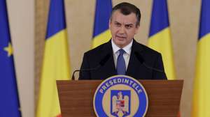 epa13016014 Romanian Prime Minister-designate Eugen Tomac delivers a speech after being nominated by Romanian President Nicusor Dan (not pictured) to form a new government at Cotroceni Palace in Bucharest, Romania, 04 June 2026. Tomac’s proposed cabinet and governing program must secure a parliamentary vote of confidence.  EPA/ROBERT GHEMENT