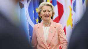 epa11412523 European Commission President Ursula von der Leyen arrives for the opening ceremony of the Summit on Peace in Ukraine at the Buergenstock Resort in Stansstad, near Lucerne, Switzerland, 15 June 2024. International heads of state gather on 15 and 16 June at the Buergenstock Resort in central Switzerland for the two-day Summit on Peace in Ukraine.  EPA/Denis Balibouse / POOL     EDITORIAL USE ONLY  EDITORIAL USE ONLY