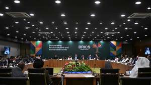 epa12037145 Representatives of several countries participate in a meeting of ministers of the BRICS Agriculture working group in Brasilia, Brazil, 17 April 2025.  EPA/Andre Borges