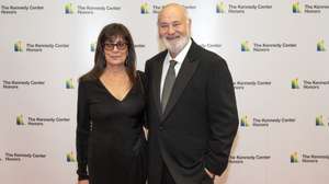 epa11008362 Rob Reiner (R) and Michelle Reiner (L) arrive for the Medallion Ceremony honoring the recipients of the 46th Annual Kennedy Center Honors at the Department of State in Washington, DC, USA, 02 December 2023. The 2023 honorees are: actor and comedian Billy Crystal; acclaimed soprano Renee Fleming; British singer-songwriter producer, and member of the Bee Gees, Barry Gibb; rapper, singer, and actress Queen Latifah; and singer Dionne Warwick.  EPA/Ron Sachs / POOL