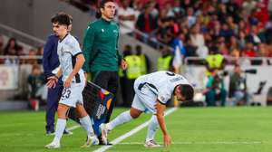 Portugal player Pedro Gonçalves is subbed in for Vitinha (L) during their UEFA Nations League Group A match against Croatia, held at Luz Stadium, in Lisbon, Portugal, 05 September 2024. JOSE SENA GOULAO/LUSA