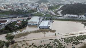 Imagem captada por drone das inundações na cidade de Leiria depois de o concelho ter sido gravemente afetado pela depressão Kristin, 05 de fevereiro de 2026. PEDRO CASTANHEIRA E CUNHA / LUSA