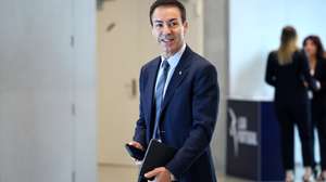 O presidente do SC Braga, António Salvador, à chegada para a assembleia-geral extraordinária da Liga Portuguesa de Futebol Profissional, na sede da Liga Portugal, no Porto, 08 de junho de 2026. ESTELA SILVA/LUSA