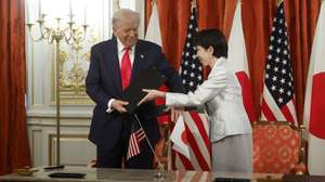 epa12487000 US President Donald Trump and Japan’s Prime Minister Sanae Takaichi during a signing ceremony for an agreement on critical minerals and rare earths at the Akasaka Palace State Guest House in Tokyo, Japan, 28 October 2025. US President Trump is on a three-day visit to Japan from 27 to 29 October 2025 to reaffirm the Japan-US alliance and advance economic talks.  EPA/KIYOSHI OTA / BLOOMBERG POOL