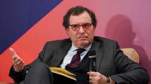 O ministro da Economia e da Coesão Territorial, Manuel Castro Almeida, intervém nas jornadas parlamentares do Partido Social Democrata (PSD), sob o tema “Portugal: resiliência e ambição”, em Caminha, 11 de março de 2026. HUGO DELGADO/LUSA