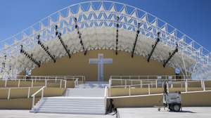 Altar Palco das Jornadas Mundiais da Juventude que irá receber o Papa Francisco, no Parque Tejo, em Lisboa, 31 de julho 2023. JOSÉ SENA GOULÃO/LUSA