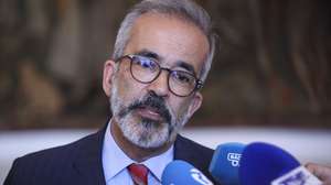O ministro de Estado e dos Negócios Estrangeiros, Paulo Rangel faz um ponto de situação sobre os portugueses afetados pelo conflito Irão-Israel, Ministério dos Negócios Estrangeiros, Lisboa, 16 de junho de 2025. MIGUEL A. LOPES/LUSA