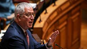 Fernando Negrão deputado do Partido Social Democrata (PSD), durante o debate parlamentar sobre o Programa de Estabilidade e o Programa Nacional de Reformas, na Assembleia da República, em Lisboa, 14 de maio de 2020. MANUEL DE ALMEIDA / LUSA