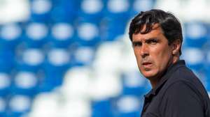O treinador do Santa Clara, Daniel Ramos, durante o jogo da Primeira Liga de futebol contra o Farense, disputado no Estádio de São Miguel, em Ponta Delgada, 19 de maio de 2021. EDUARDO COSTA/LUSA