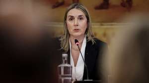 A secretária-geral do Sistema de Segurança Interna indigitada, procuradora Patrícia Barão, fala perante a Comissão de Assuntos Constitucionais, Direitos, Liberdades e Garantias, na Assembleia da República, em Lisboa, 11 de dezembro de 2024. FILIPE AMORIM/LUSA