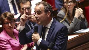 epa13124892 French Prime Minister Sebastien Lecornu speaks during the weekly session of questions to the government at the National Assembly in Paris, France, 21 July 2026.  EPA/TERESA SUAREZ