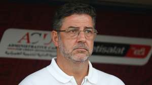 epa10848925 Egypt coach Rui Vitoria looks before the CAF nation qualification soccer match between Egypt and Ethiopia in Cairo, Egypt, 08 September 2023.  EPA/KHALED ELFIQI