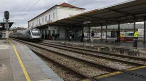 A estação de Coimbra-B é uma das paragens previstas para a passagem do comboio de alta velocidade, Coimbra, 8 de janeiro de 2024. A Câmara de Coimbra considera a alta velocidade uma obra estratégica que deve avançar rapidamente, mesmo que tenha alguns impactos negativos no concelho, como é o caso da Quinta das Cunhas, localidade que pode desaparecer. (ACOMPANHA TEXTO DE 11 DE JANEIRO DE 2024). PAULO NOVAIS/LUSA