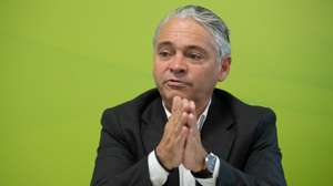 O secretário-geral do Juntos Pelo Povo (JPP) e líder parlamentar na Assembleia Legislativa da Madeira, Élvio Sousa, em entrevista à agência Lusa, no Funchal, 07 de abril de 2025. HOMEM DE GOUVEIA/LUSA