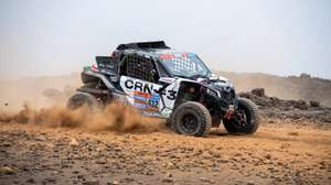 epa11813454 Alexandre Pinto of Portugal and Bernardo Oliveira of Portugal compete with their BRP Can-Am Maverick XRS Turbo RR for Old Friends Rally Team during the fourth stage of the 2025 Dakar Rally, from Al Henakiyah to Alula, Saudi Arabia, 08 January 2025.  EPA/Gerard Laurenssen