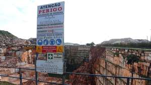 Local onde faz hoje um mês que um aluimento de terras e derrocada de uma estrada provocou quatro vítimas mortais, em Borba, 19 de dezembro de 2018. NUNO VEIGA/LUSA