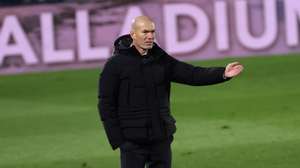 epa08901403 Real Madrid&#039;s head coach Zinedine Zidane reacts during a Spanish LaLiga soccer match between Real Madrid and Granada CF at Alfredo Di Stefano stadium in Madrid, Spain, 23 December 2020.  EPA/JuanJo Martin