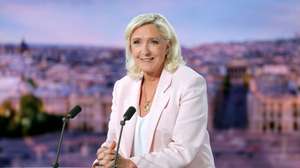 epa13096173 French far-right leader Marine Le Pen, member of parliament for the Rassemblement National (National Rally - RN) party, poses before an interview on the evening news broadcast of French TV channel TF1, following the verdict in her appeal trial over misuse of EU funds, in Boulogne-Billancourt, near Paris, France, 07 July 2026.  EPA/Christian Hartmann / POOL  MAXPPP OUT