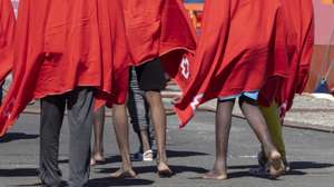 epa11815206 Rescued migrants arrive in Gran Canaria, Spain, 09 January 2025. Maritime Rescue has transferred 64 men of sub-Saharan origin who were travelling on board a boat about ten kilometres from the coast to the port of Arguineguin.  EPA/QUIQUE CURBELO