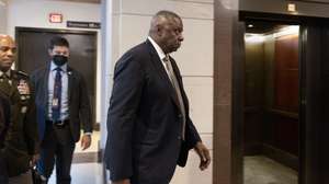 epa10873243 US Secretary of Defense Lloyd Austin (R) arrives to attend a closed-door briefing by US intelligence and military officials on the subject of Ukraine for members of the US Senate, on Capitol Hill in Washington, DC, USA, 20 September 2023. Ukrainian President Volodymyr Zelensky will visit the United States Congress on 21 September to make a case for further military aid.  EPA/MICHAEL REYNOLDS