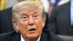 epa13203276 United States President Donald J Trump hosts an announcement on healthcare affordability in the Oval Office of the White House in Washington, DC, USA, 31 August 2026.  EPA/Annabelle Gordon / POOL