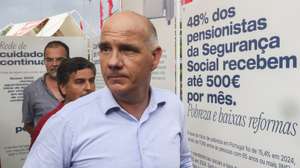 O secretário-geral do Partido Comunista Português (PCP), Paulo Raimundo, durante a visita ao recinto onde durante três dias, decorre a Festa do Avante, que este ano comoemora 50 anos, na Quinta da Atalaia , Amora, Seixal, 04 setembro de 2026. MANUEL DE ALMEIDA/LUSA