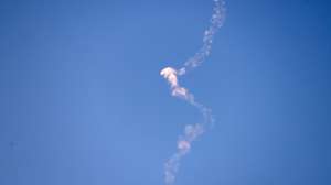 epa12827820 Israel's Iron Dome air defense system intercepts projectiles over the West Bank city of Nablus, 17 March 2026.  EPA/ALAA BADARNEH
