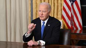 epa11827541 US President Joe Biden delivers his farewell address to the nation from the Oval Office of the White House in Washington, DC, USA, 15 January 2025.  EPA/MANDEL NGAN / POOL