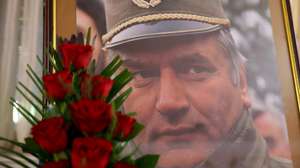 epaselect epa13213755 A portrait of former Bosnian Serb general Ratko Mladic is seen during a commemoration held in his memory in Belgrade, Serbia, 05 September 2026. Former Bosnian Serb general Ratko Mladic, who was convicted of war crimes by the International Criminal Tribunal for the Former Yugoslavia (ICTY) in 2017, died on 27 August 2026 at the age of 84.  EPA/ANDREJ CUKIC