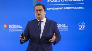 epa13289845 Portuguese State and Finance Minister, Joaquim Miranda Sarmento, speaks during a press conference to present the draft 2027 State Budget, in the Grand Hall of the Ministry of Finance, in Lisbon, Portugal, 08 October 2026.  EPA/ANTONIO PEDRO SANTOS
