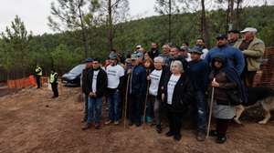 A população de Covas do Barroso, impediu os trabalhos de prospeção de lítio durante um protesto a exploração das minas, em Boticas, 27 de outubro de 2026. PEDRO SARMENTO COSTA/LUSA