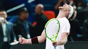 epa13313309 Alejandro Davidovich Fokina of Spain celebrates after winning his Men's Singles final match against Rafael Jodar of Spain at the Shanghai Masters tennis tournament in Shanghai, China, 18 October 2026.  EPA/ALEX PLAVEVSKI