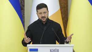 epa13127883 Ukraine's President Volodymyr Zelensky speaks during a joint press conference with Ireland's Taoiseach (Prime Minister) Micheal Martin (not pictured), in Kyiv, Ukraine, 23 July 2026. The Irish prime minister is visiting Kyiv to reaffirm Ireland and EU's support for Ukraine amid the ongoing Russian invasion.  EPA/SERGEY DOLZHENKO