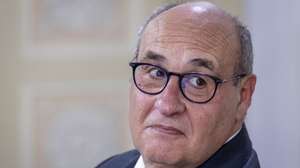 O presidente do Conselho Nacional para as Migrações e Asilo, António Vitorino, durante uma sessão de debate sobre Relações Internacionais, Europa e Defesa para a elaboração do programa eleitoral para as legislativas, na sede do PS, em Lisboa, 28 de março de 2025. JOSÉ SENA GOULÃO/LUSA