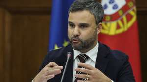 O presidente da CP, Pedro Moreira, falou perante a Comissão de Economia, Obras Públicas e Habitação, na Assembleia da República em Lisboa, 23 de outubro de 2024. TIAGO PETINGA/LUSA