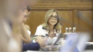 A ministra da Saúde, Ana Paula Martins, intervém durante a sua audição na Comissão de Saúde, na Assembleia da República, em Lisboa, 22 de setembro de 2026. ANTÓNIO PEDRO SANTOS/LUSA