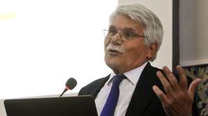 Vital Moreira, professor catedrático jubilado da Faculdade de Direito da Universidade de Coimbra, profere a última aula na Universidade de Coimbra, 31 de março de 2017. PAULO NOVAIS/LUSA